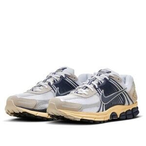 Nike Athletic Shoes in Navy and Beige